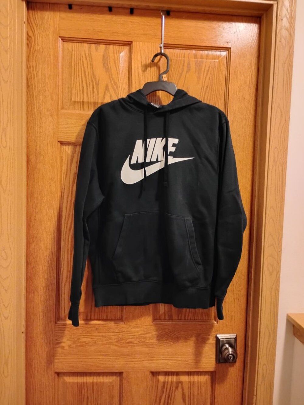 Nike Sportswear Club Women's Hoodie Size M Graphic Hoodie